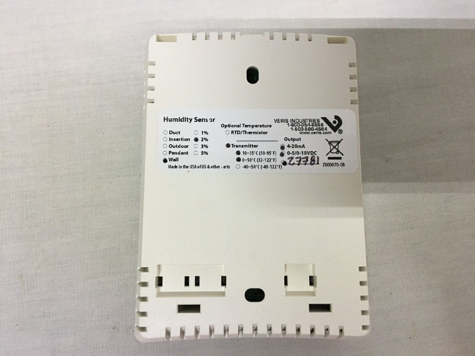New! Veris HWX2NSTA Humidity Sensor (#20290)