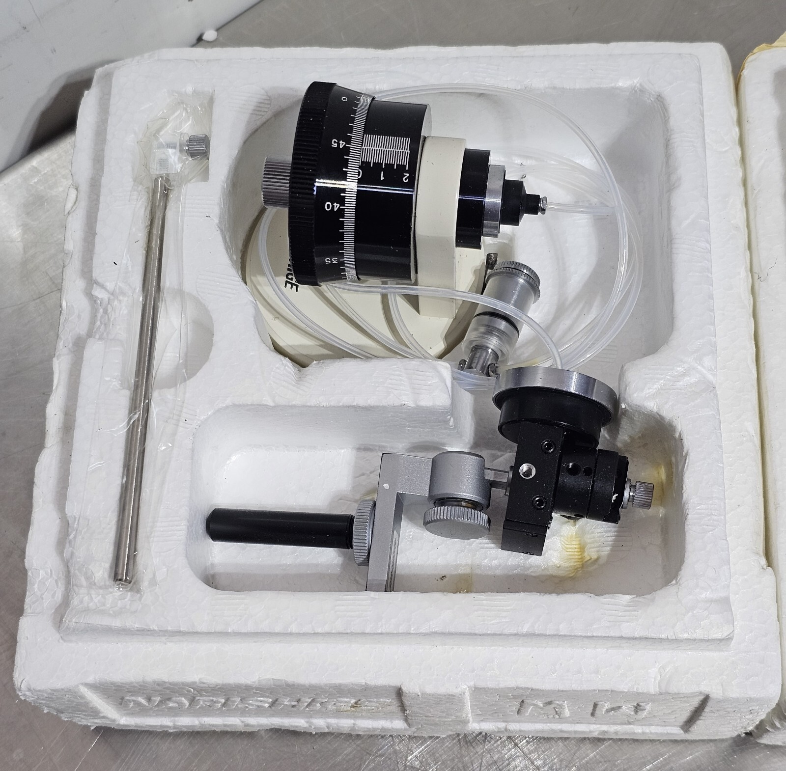 Narishige MW-4 One-Axis Hydraulic Micromanipulator