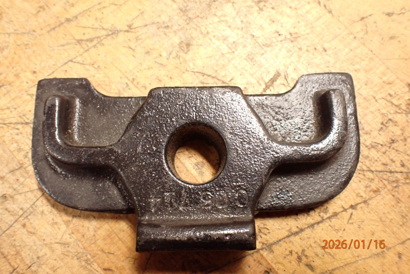 OLDER O.S. WALKER MAGNETIC CHUCK HOLD DOWN CLAMP FINGER CASTING