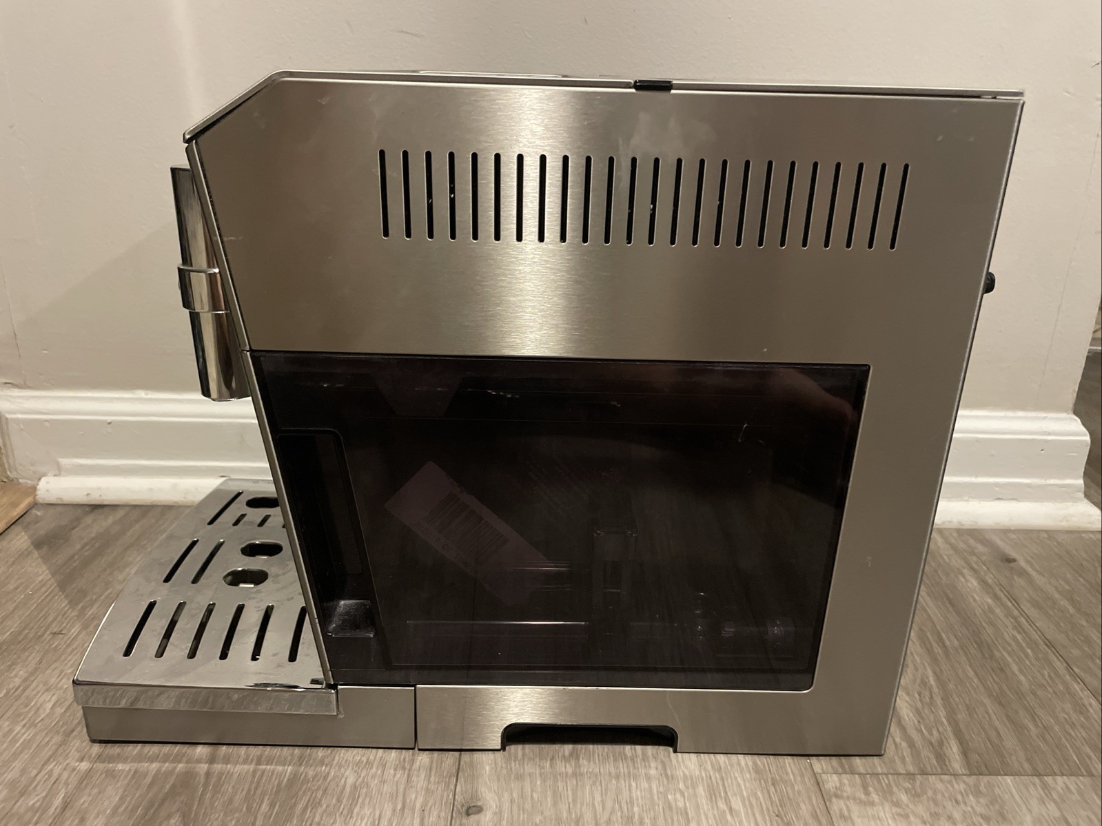 Delonghi Prima Donna S Deluxe Superautomatic coffee machine Works Missing Pipe