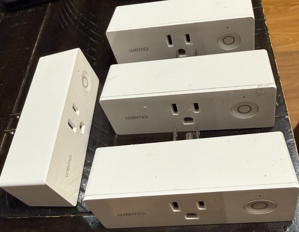 WeMo WiFi Enabled Mini Smart Plug - White (F7C063) Pack Of 4