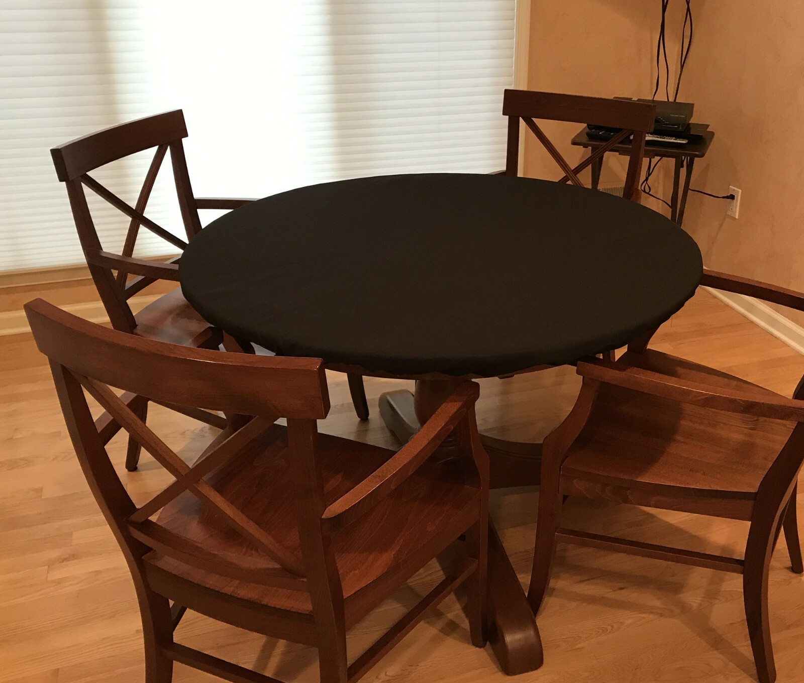 Black poker table cover in Speed lite fits 48" round table USA Made pdfs