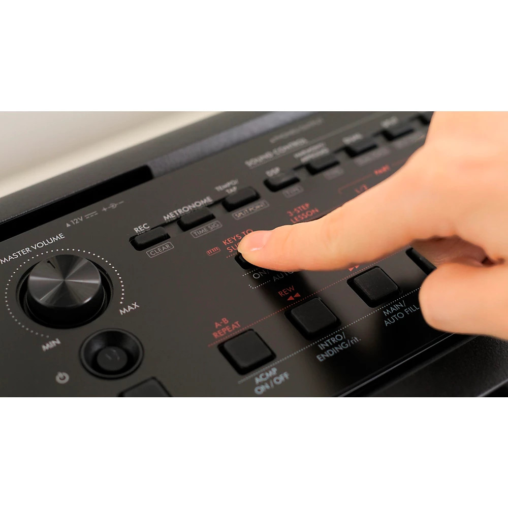 Yamaha YPTW320 76Key Portable Keyboard