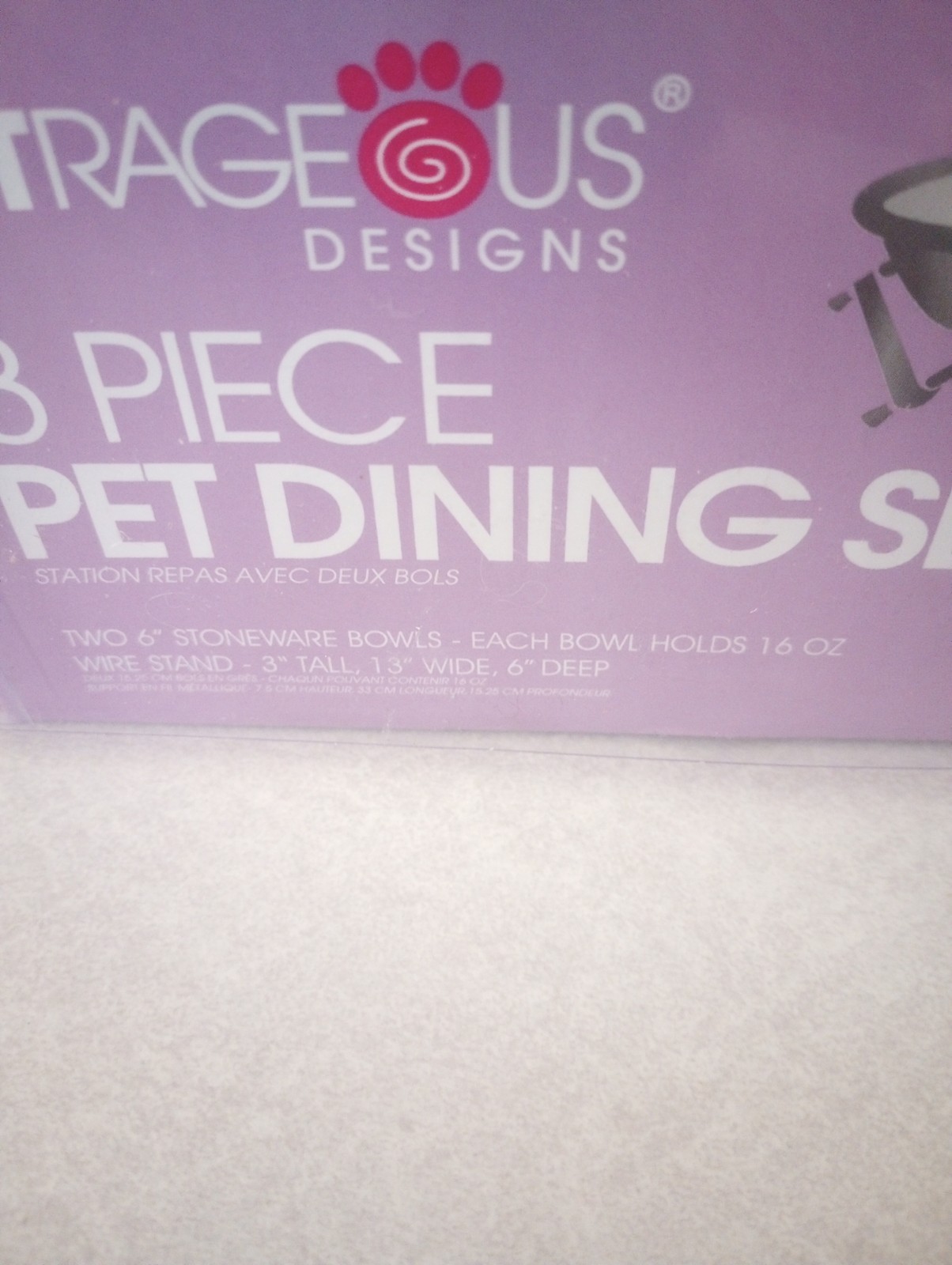 NEW PETRAGEOUS DESIGNS 3-PIECE PET DINING SET