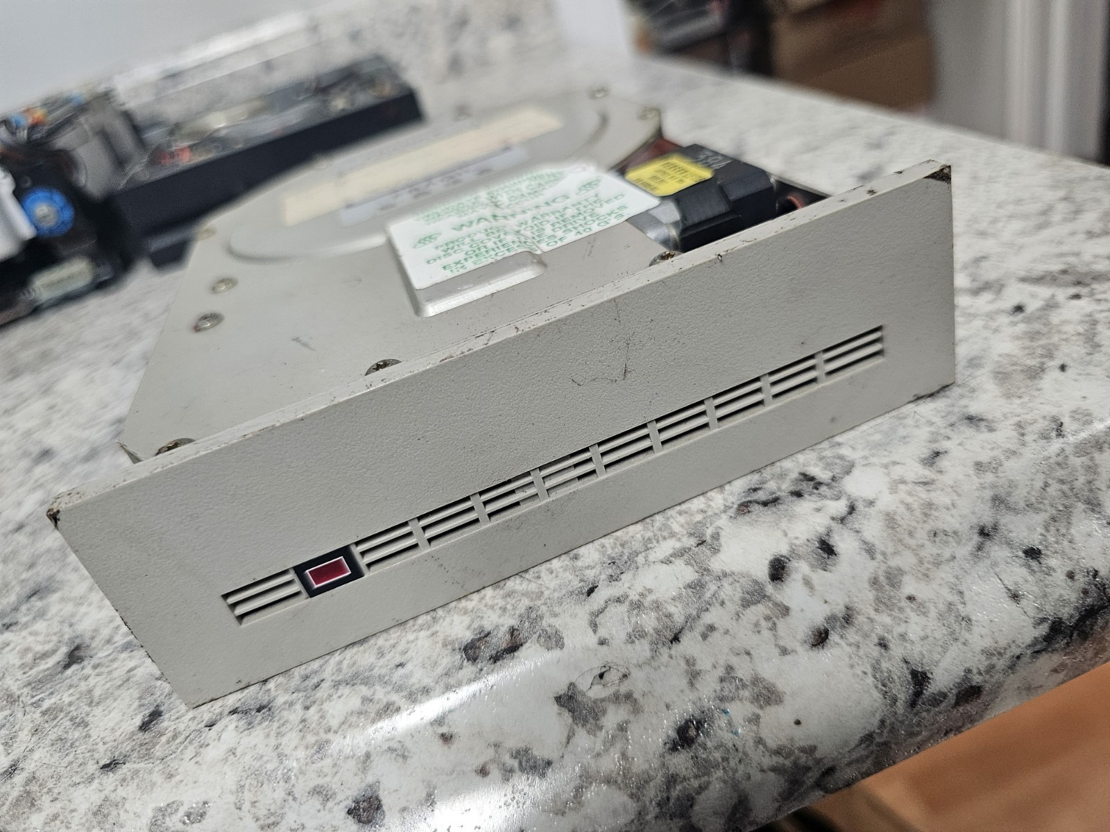 White IBM PC XT ST-212 SEAGATE 10MB MFM HARD DRIVE FULL HEIGHT ST412/506 5.25