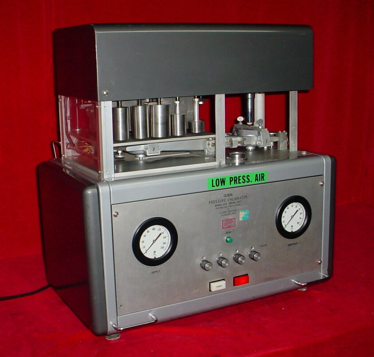 Gilmore 325 Pressure Calibrator