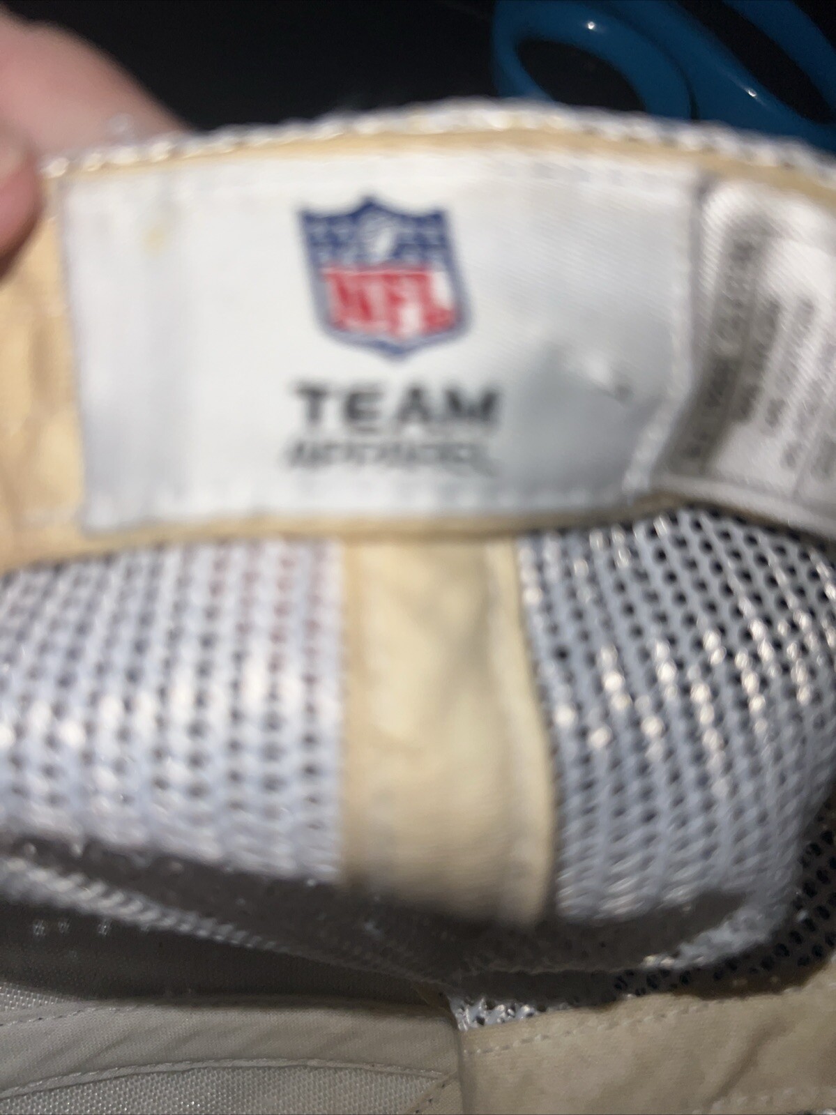 Indianapolis Colts White Hat Cap w Blue Horseshoe, White Mesh Worn Inside