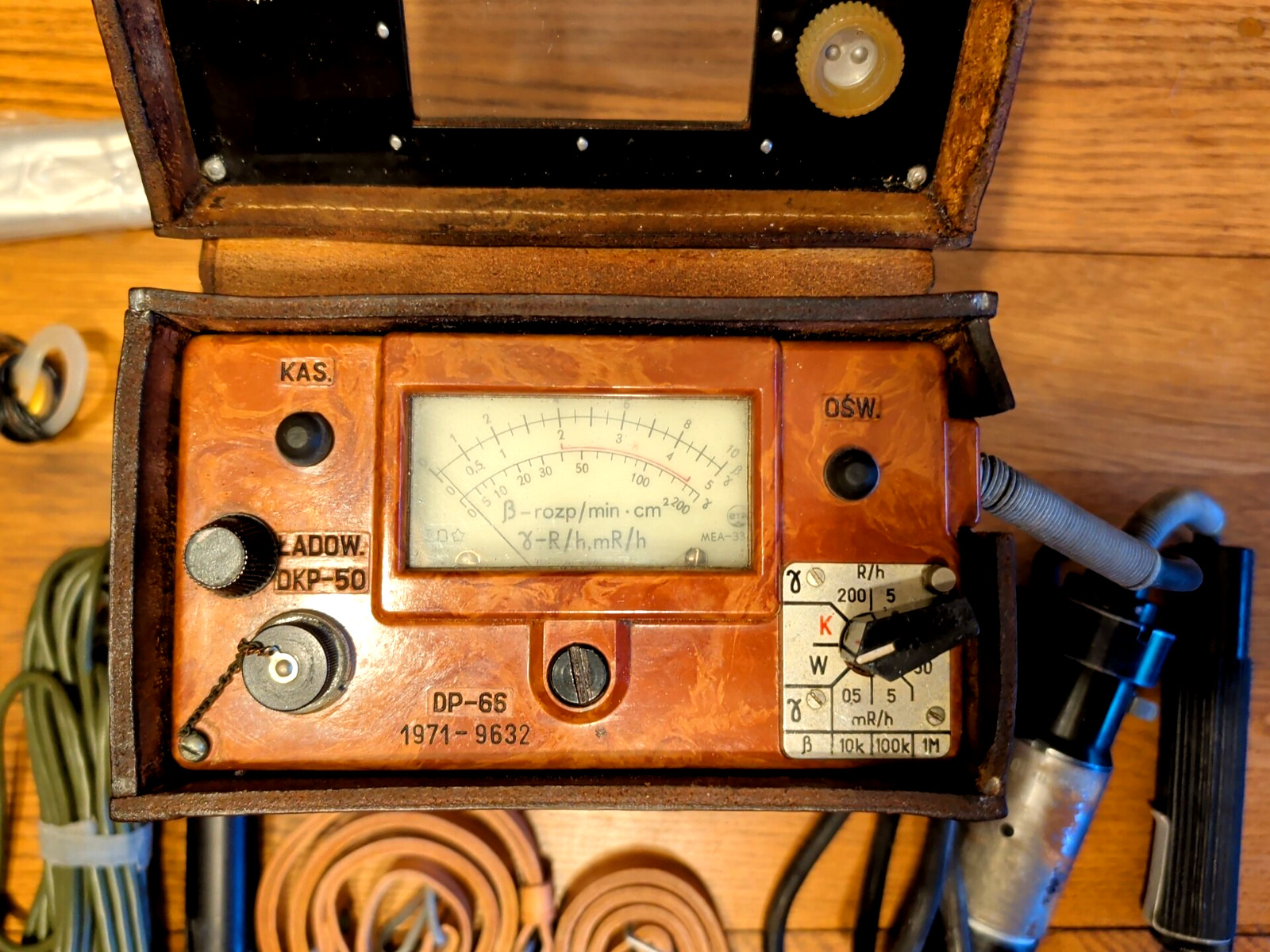Vintage Cold War Polish Geiger Counter Dedector DP-66
