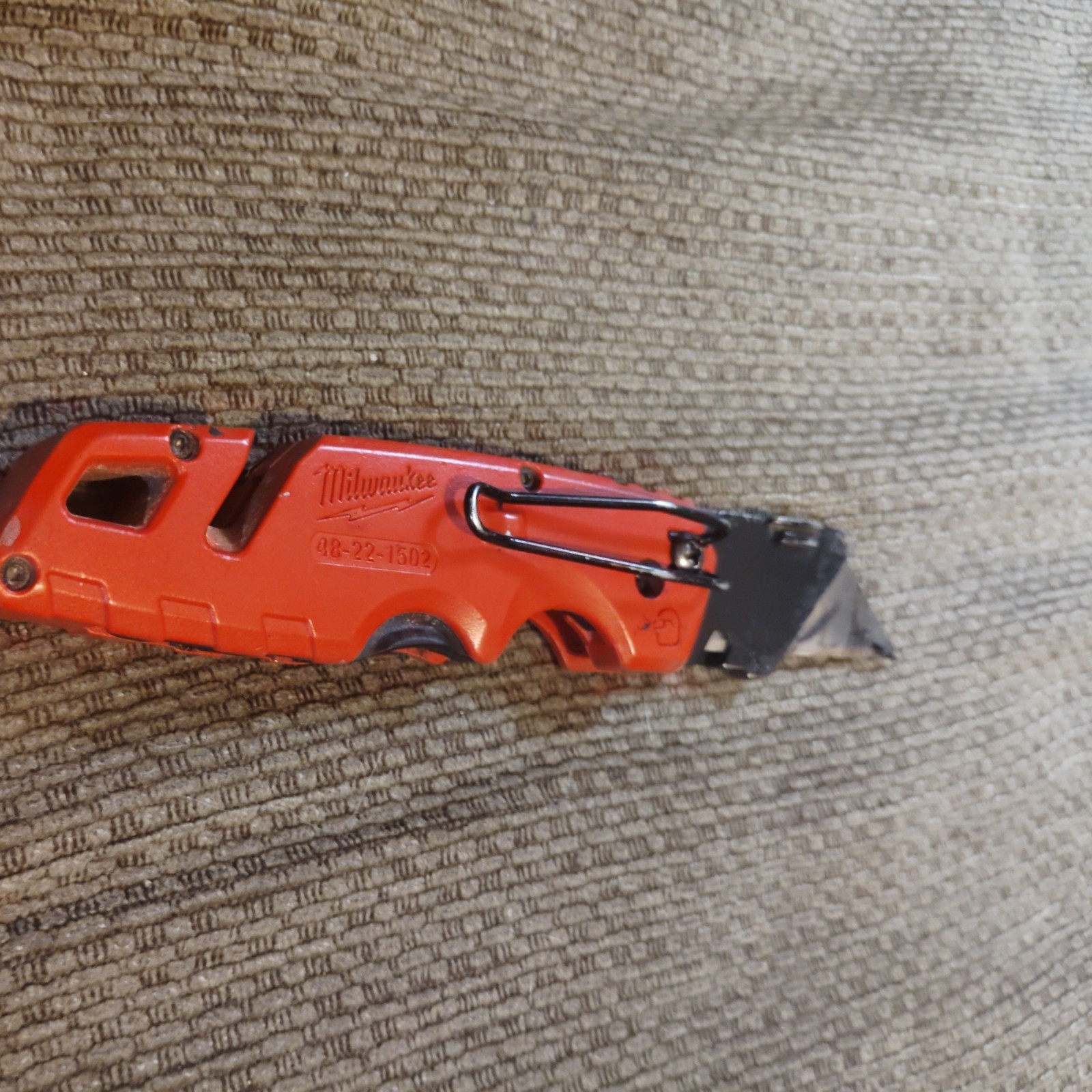 Milwaukee 48-22-1502 Utility Knife - Red