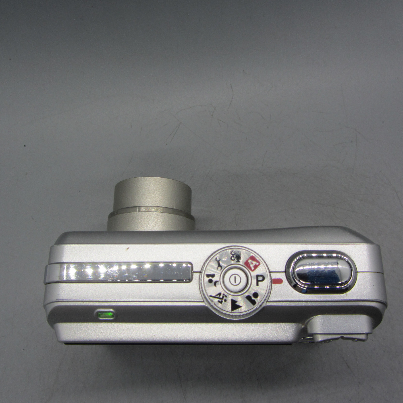 Hitachi Digital Camera HDC-551e 5.0MP Silver Tested