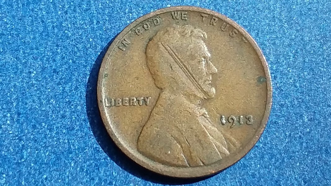 1913-P Circulated Lincoln Wheat Cent, Ships Free.