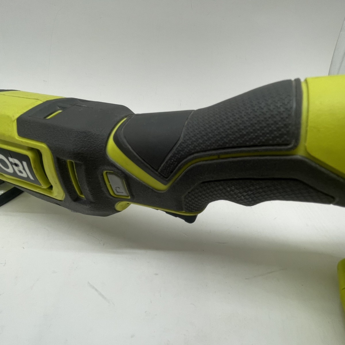 RYOBI PCL430 18V ONE+ OSCILLATING MULTI TOOL W BATTERY (CMP124488)