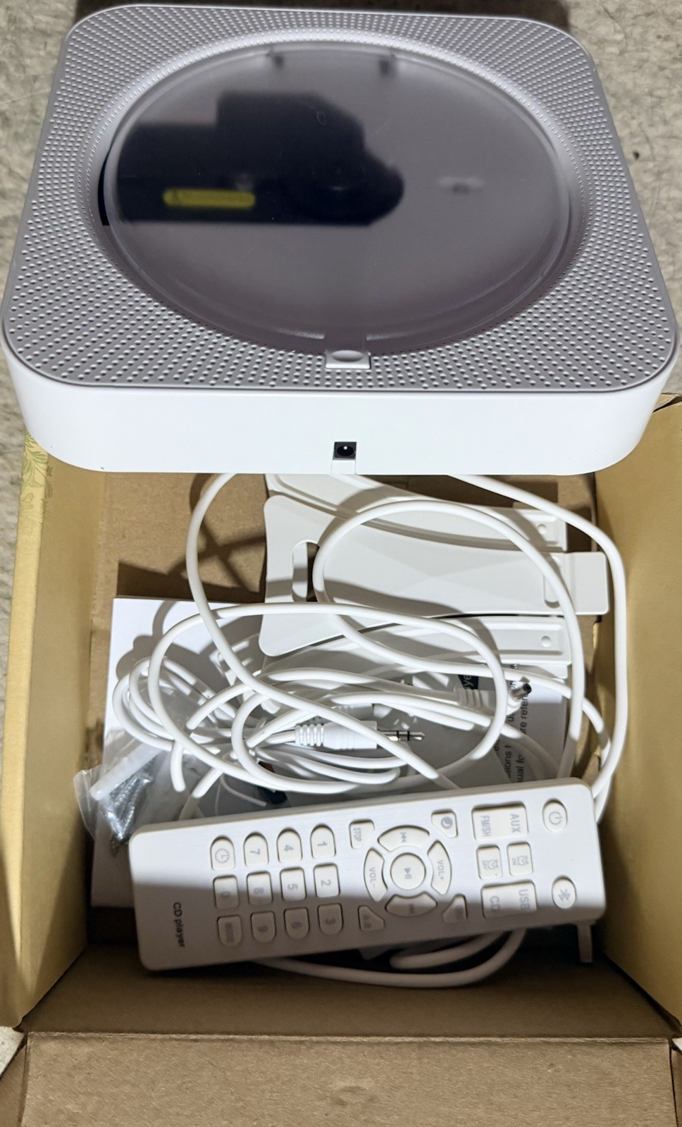 Wall Mountable CD player, NIB