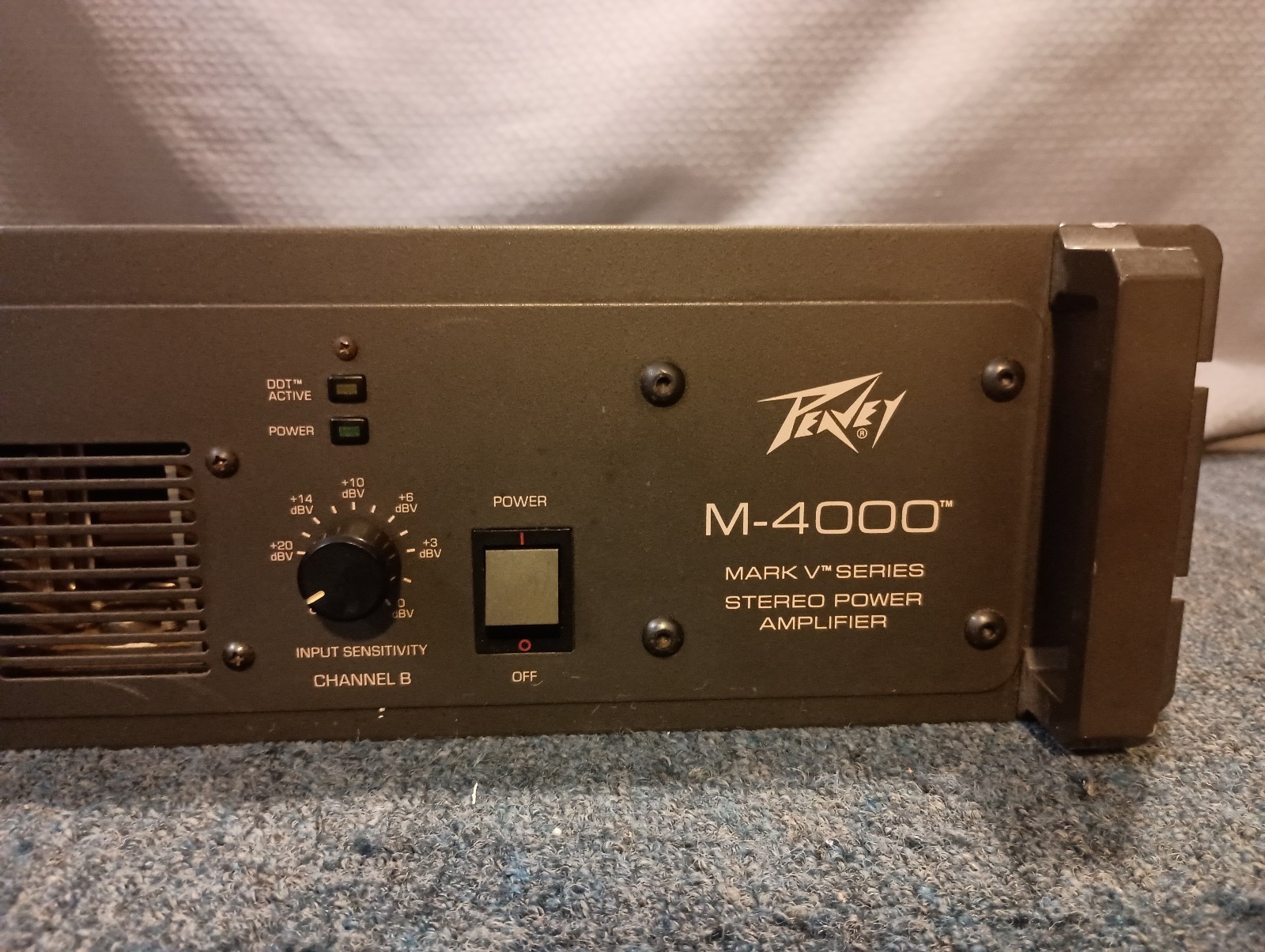 Peavey M-4000 Stereo Power Amplifier (Pro Serviced)