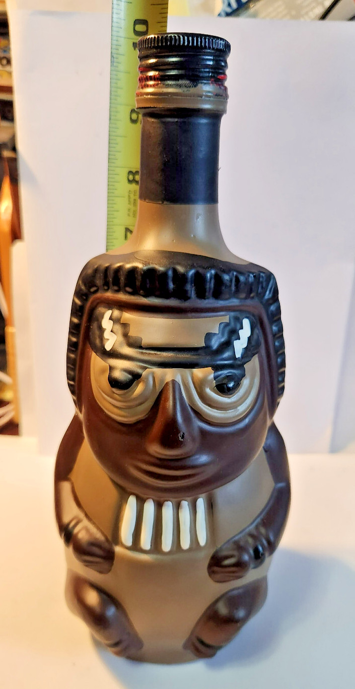 OCUCAJE Vinos Piscos Vintage Hand Painted Bottle Peru