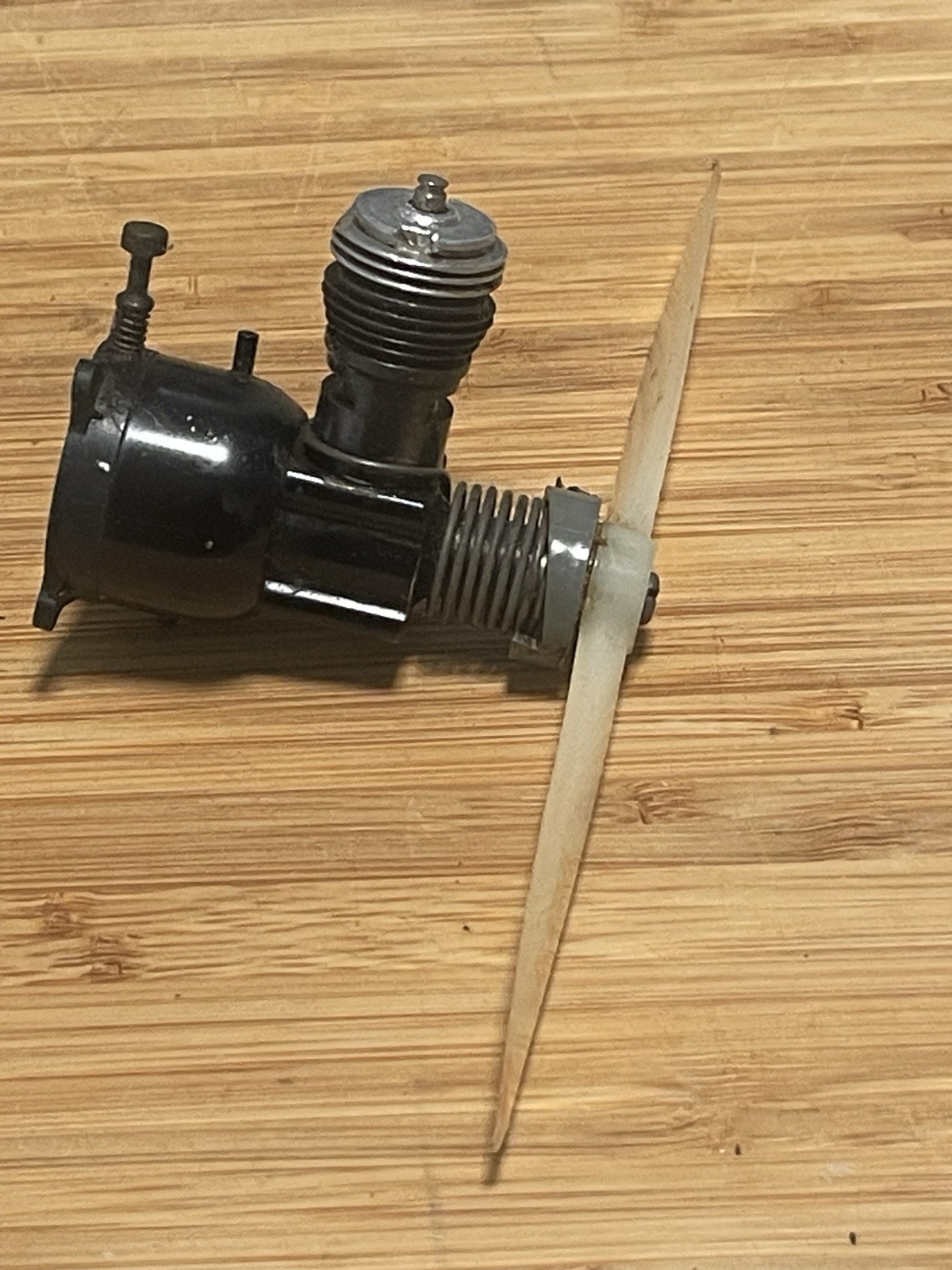 Cox .049 Black Widow Nitro Engine/ Tether Car/ Attack Cobra