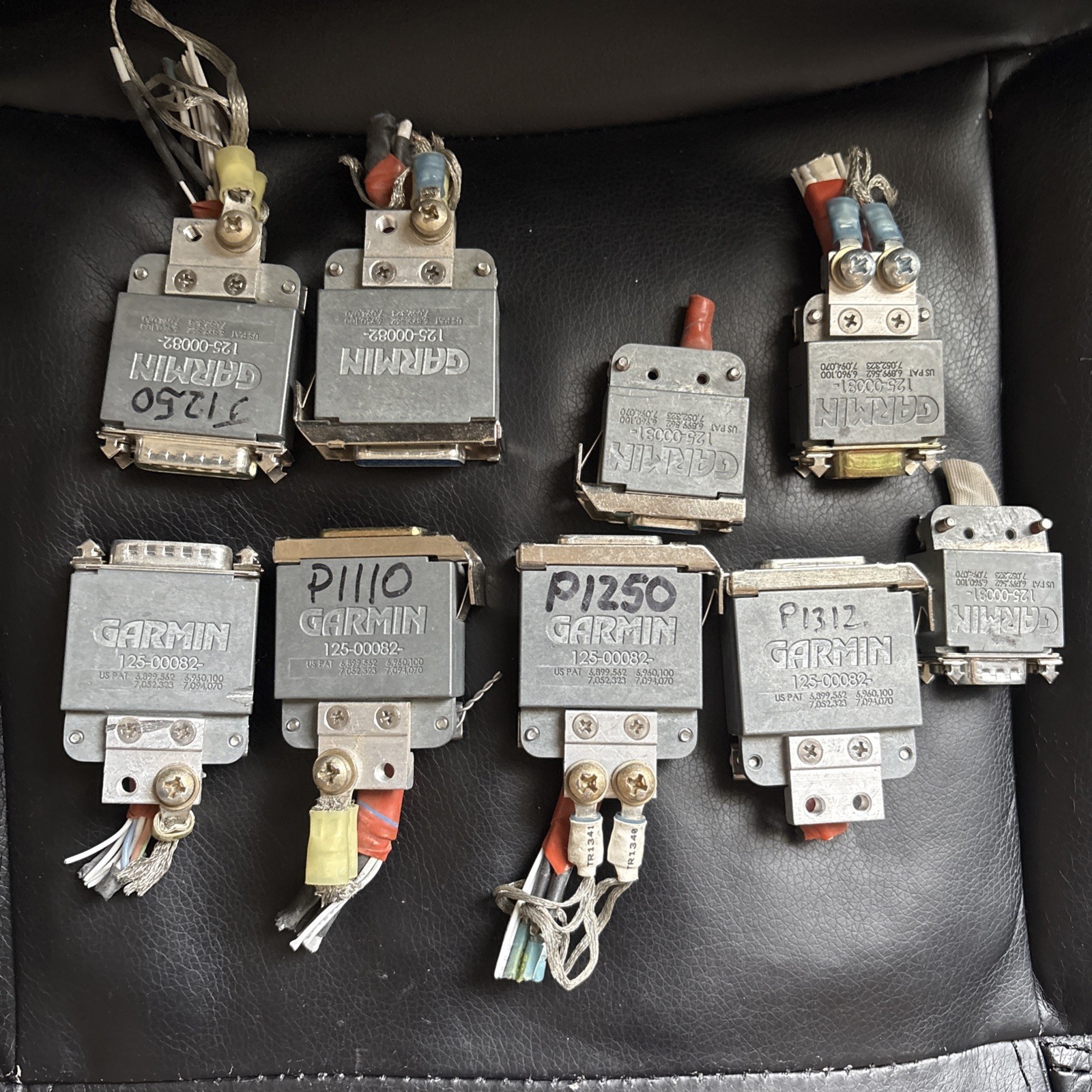 9x Garmin Connector Lot