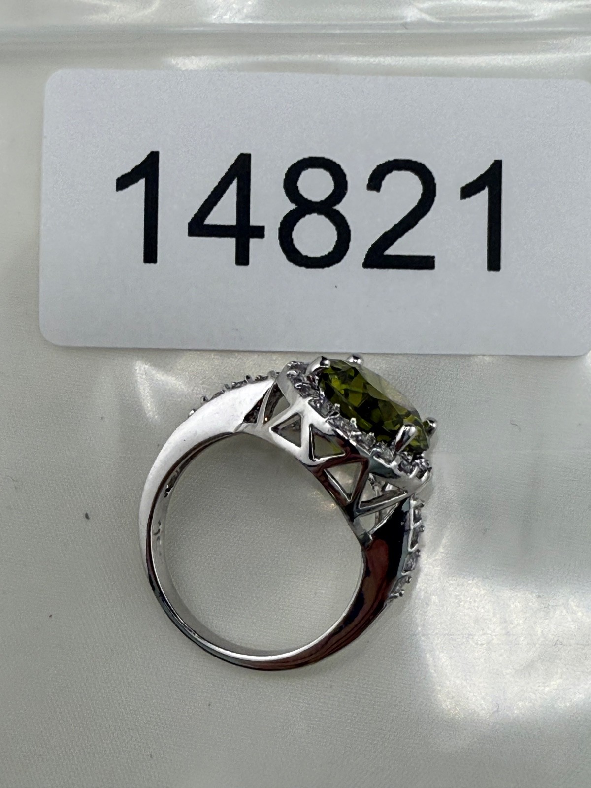 Rhinestone Cocktail Ring Signed Green Silver Tone Signed Size 9