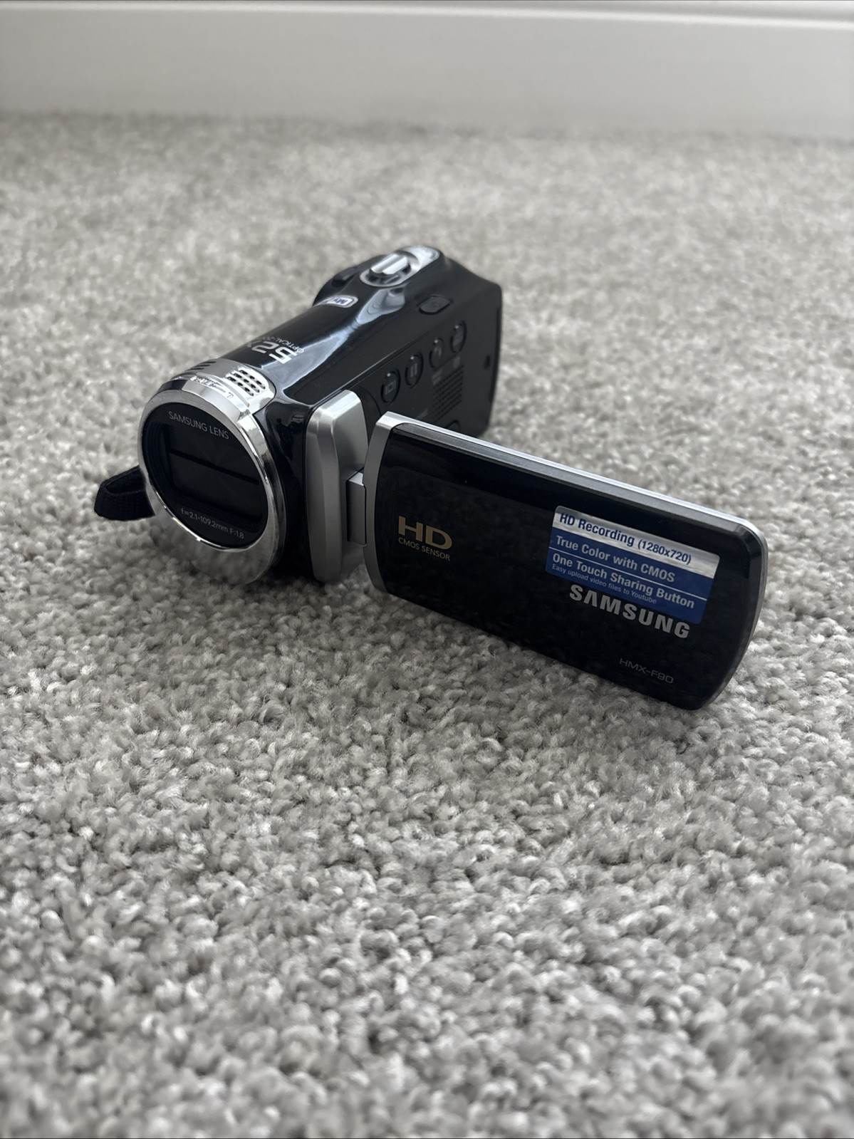 Samsung HMX-F90 Handycam 52X Optical Zoom Black Camcorder