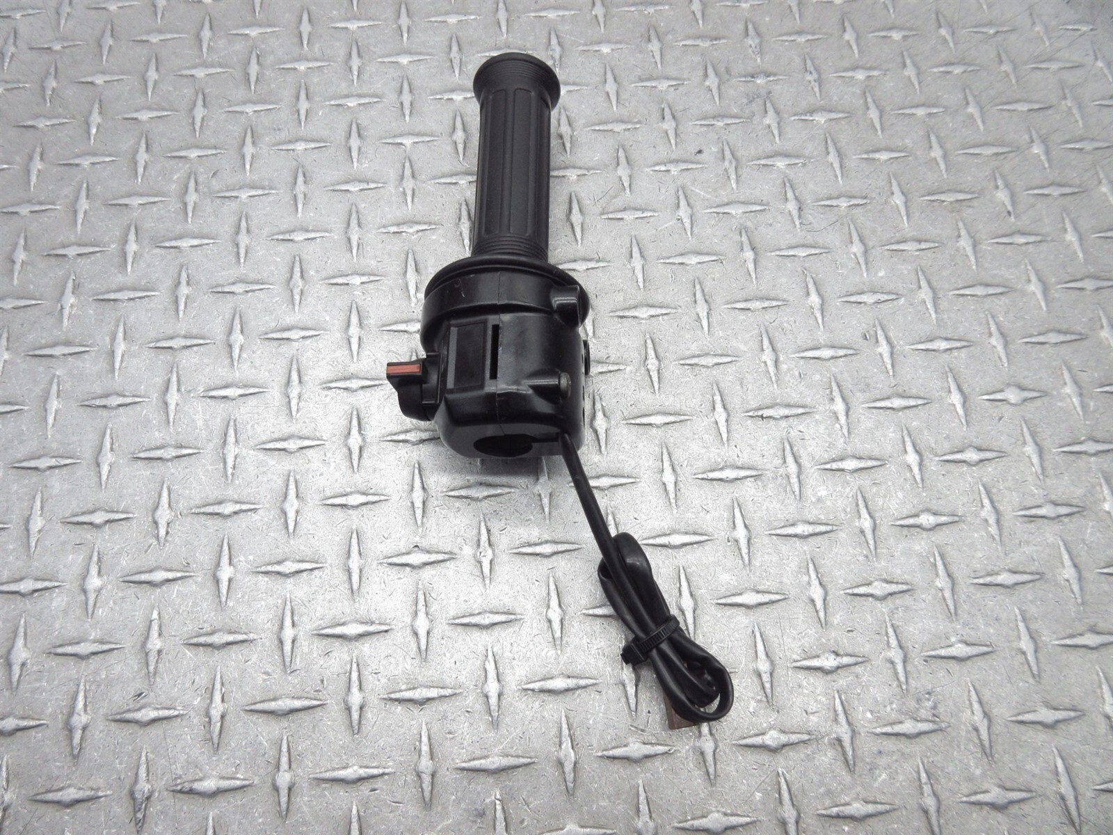 2015 15-17 Yamaha SR400C SR400 Right Switch Throttle Control Handlebar Grip