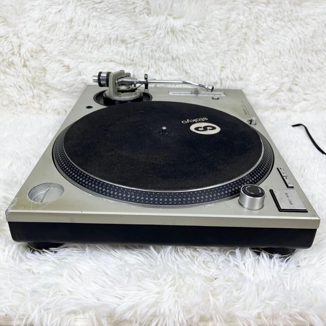 [Classic Model] Technics SL-1200MK5 Turntable with Quartz Lock