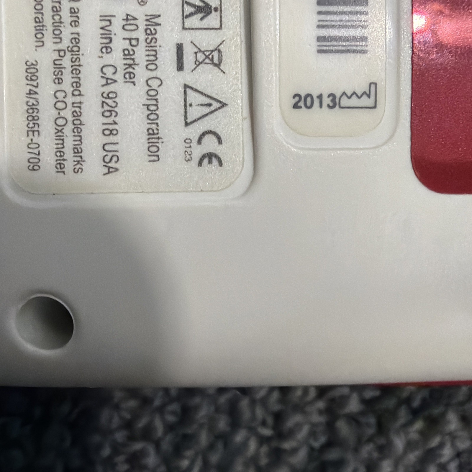 Masimo Rad-5 Pulse w/ Red Case