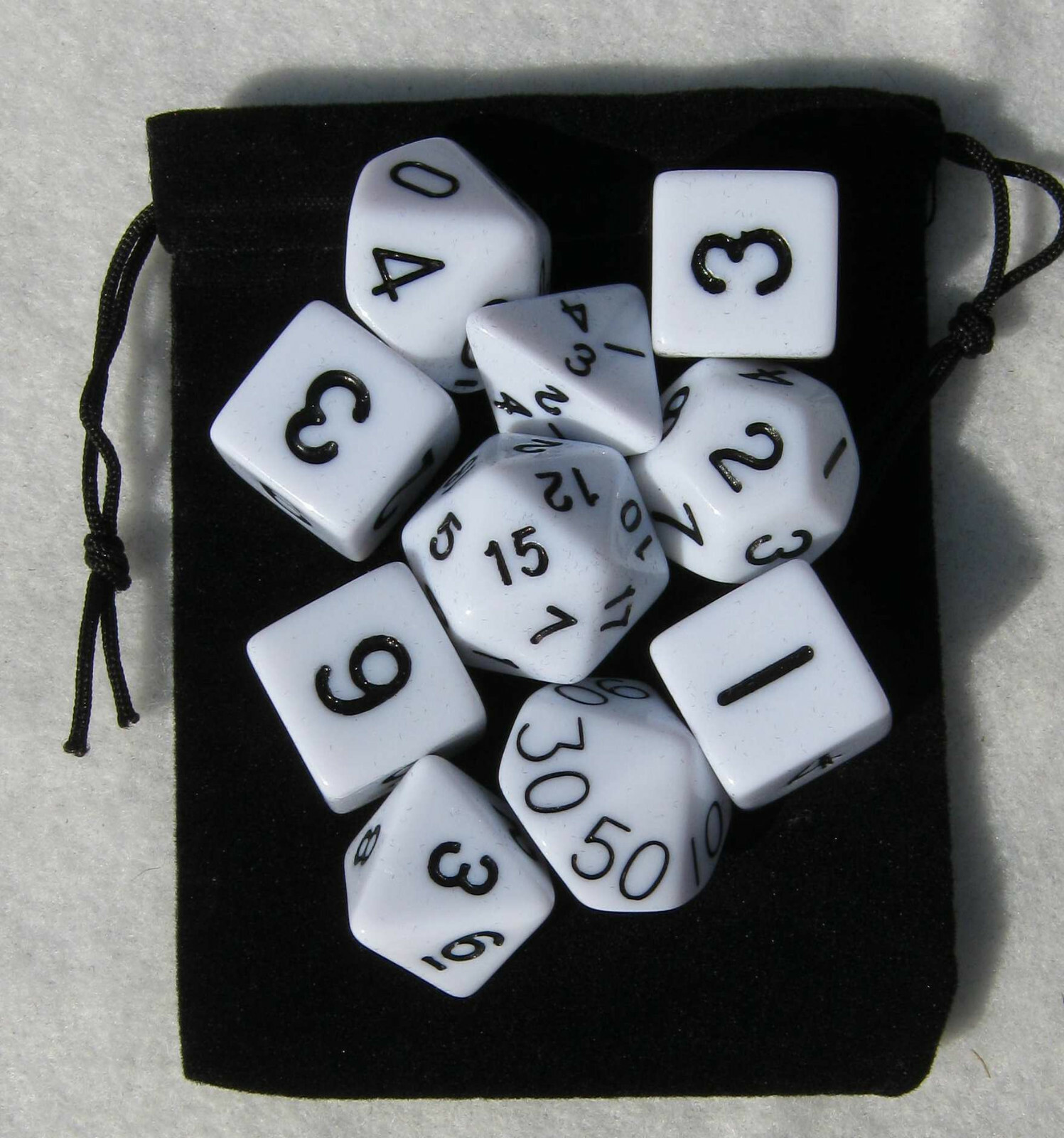 White RPG D&D Dice Set: 7 + 3d6 = 10 polyhedral die plus bag!