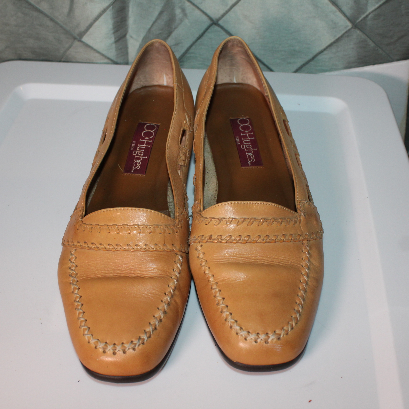 CC Hughes Cute Leather Flats Tan Size 11M *SH