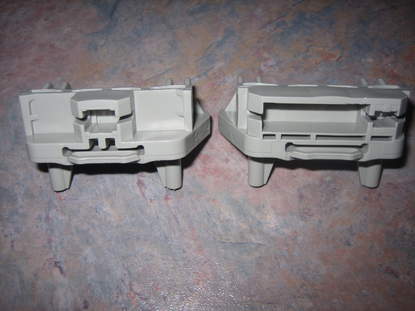 Chrysler Pacifica Window Regulator Repair Clips Front RIGHT pair (2 part) - fast