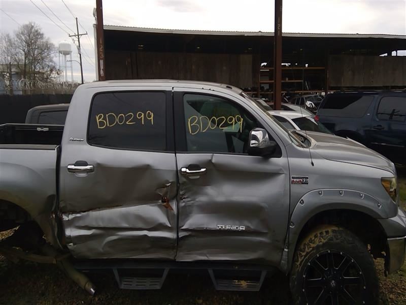 Chassis ECM Communication Multimedia Interface Fits 12-13 TUNDRA 579345