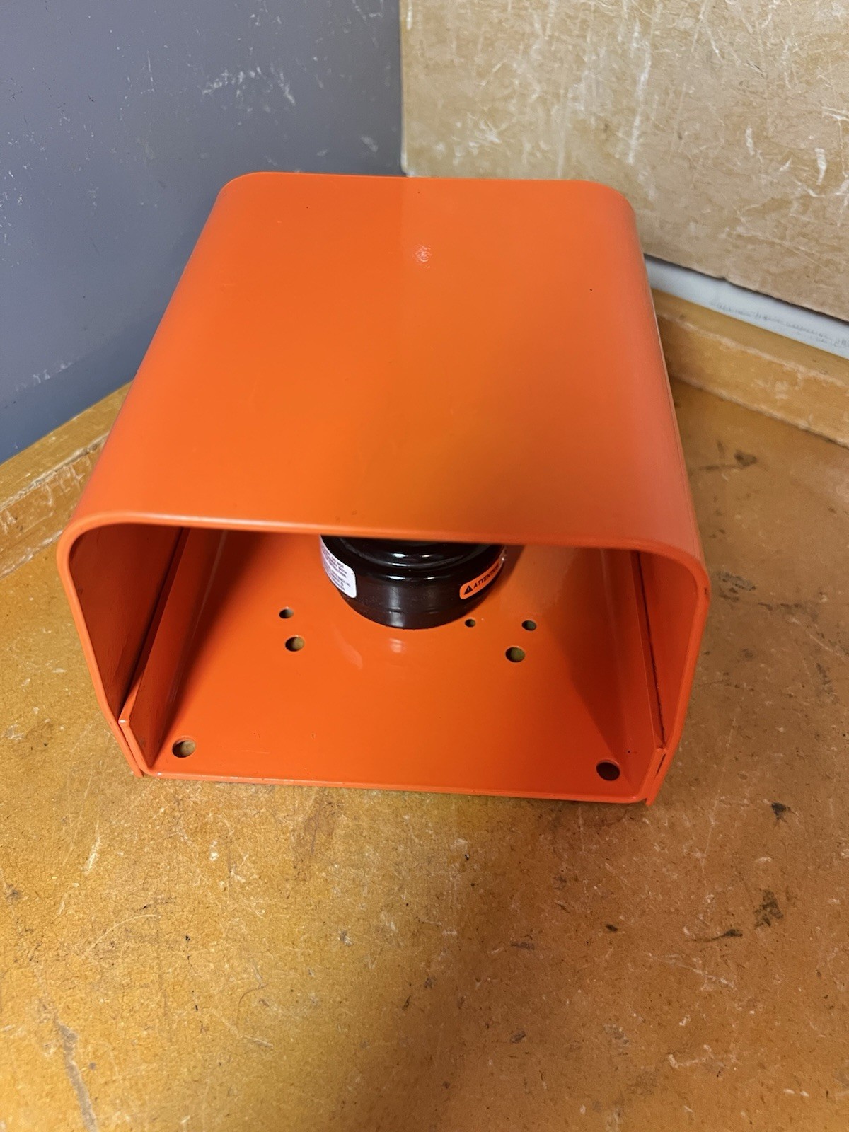 CROHN Foot Pedal Dispenser ~