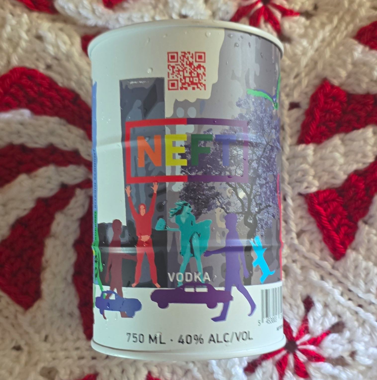 NEFT Vodka 750 mL 40% ALC/VOL Advertising Can White/Gray Multicolor