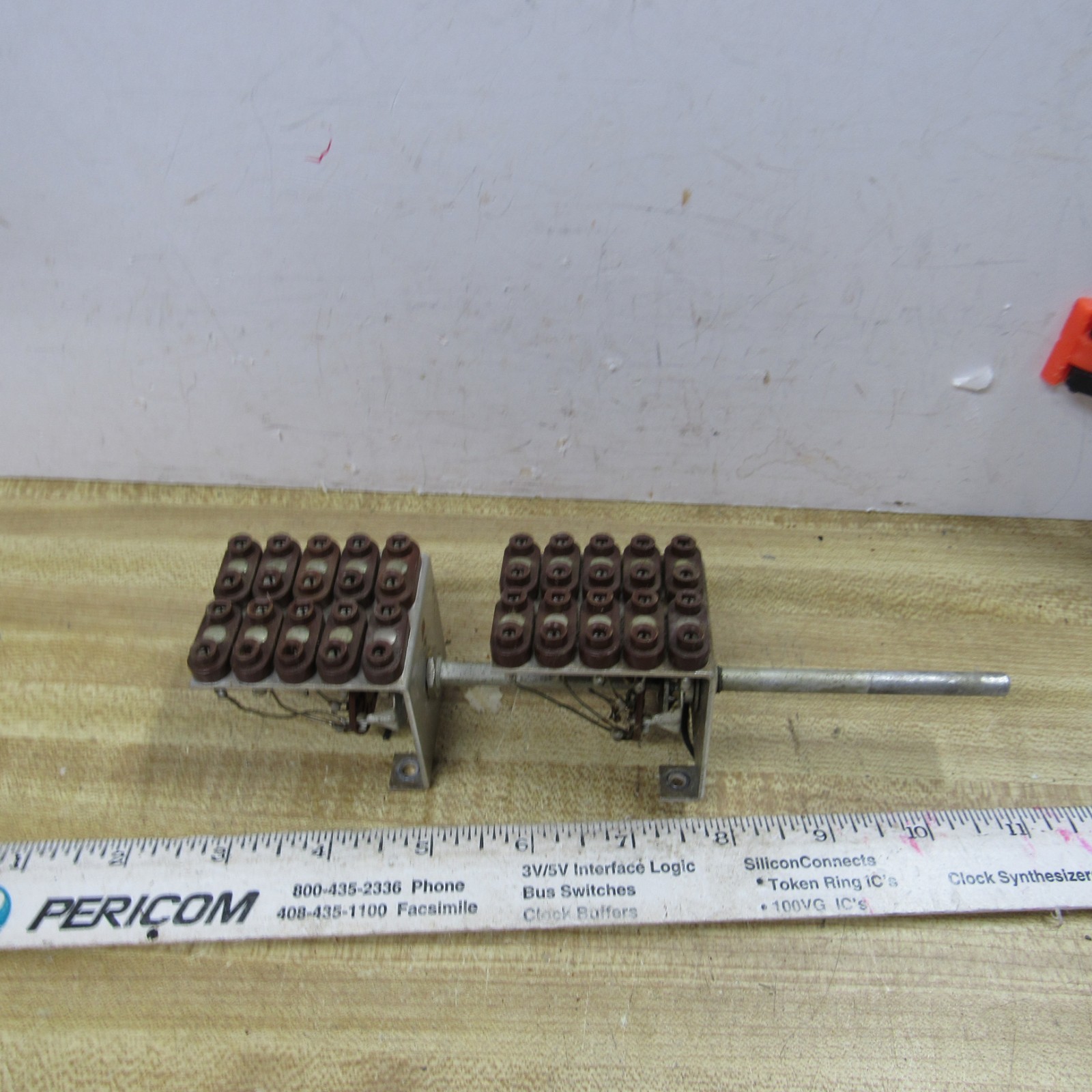 CRYSTAL SOCKET and Switch 10 position HC-6 10 XMT 10 RCV JOHNSON MESSANGER II B