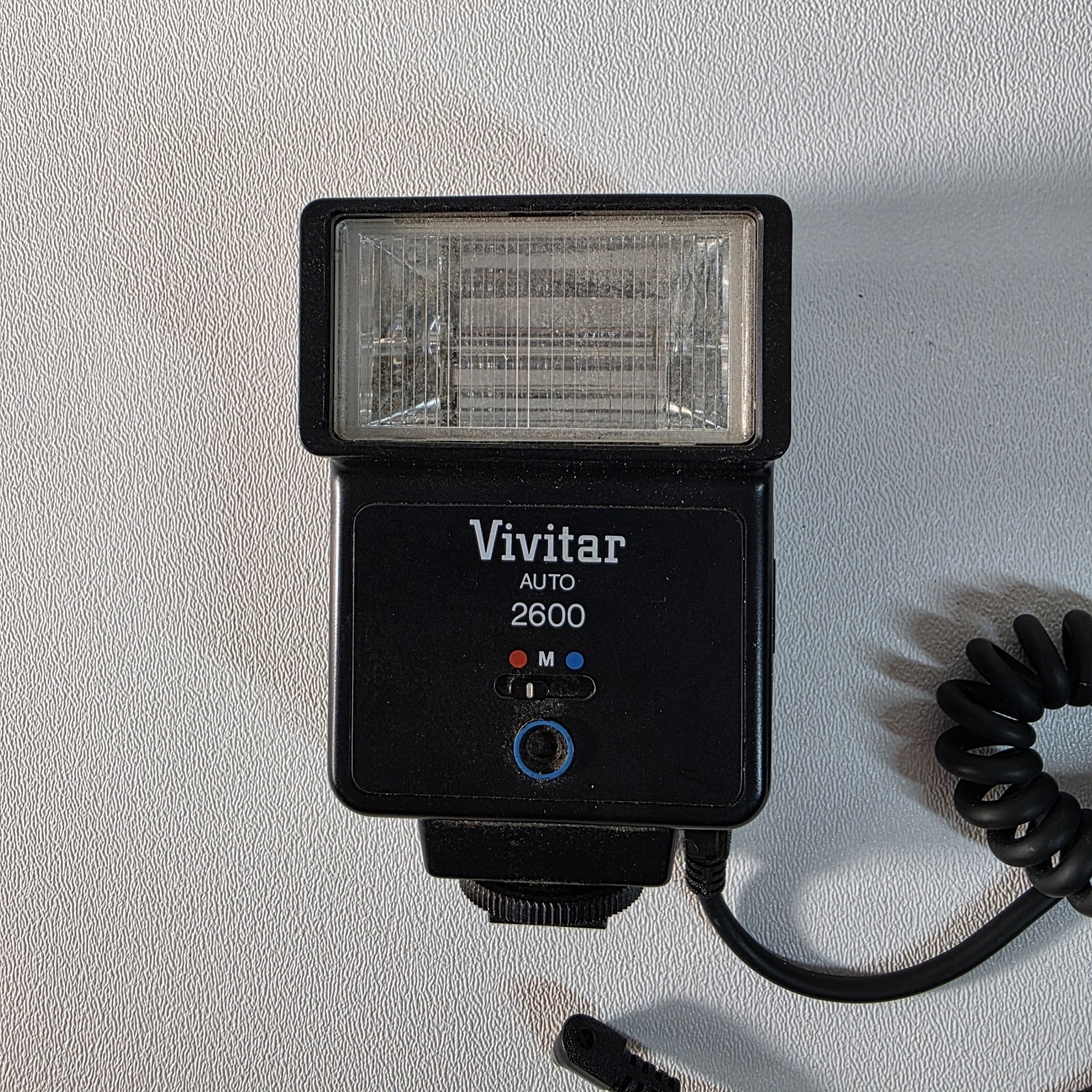 Vivitar AUTO 2600 Camera Electronic Flash Hot Shoe Mount Auto-Off Vintage