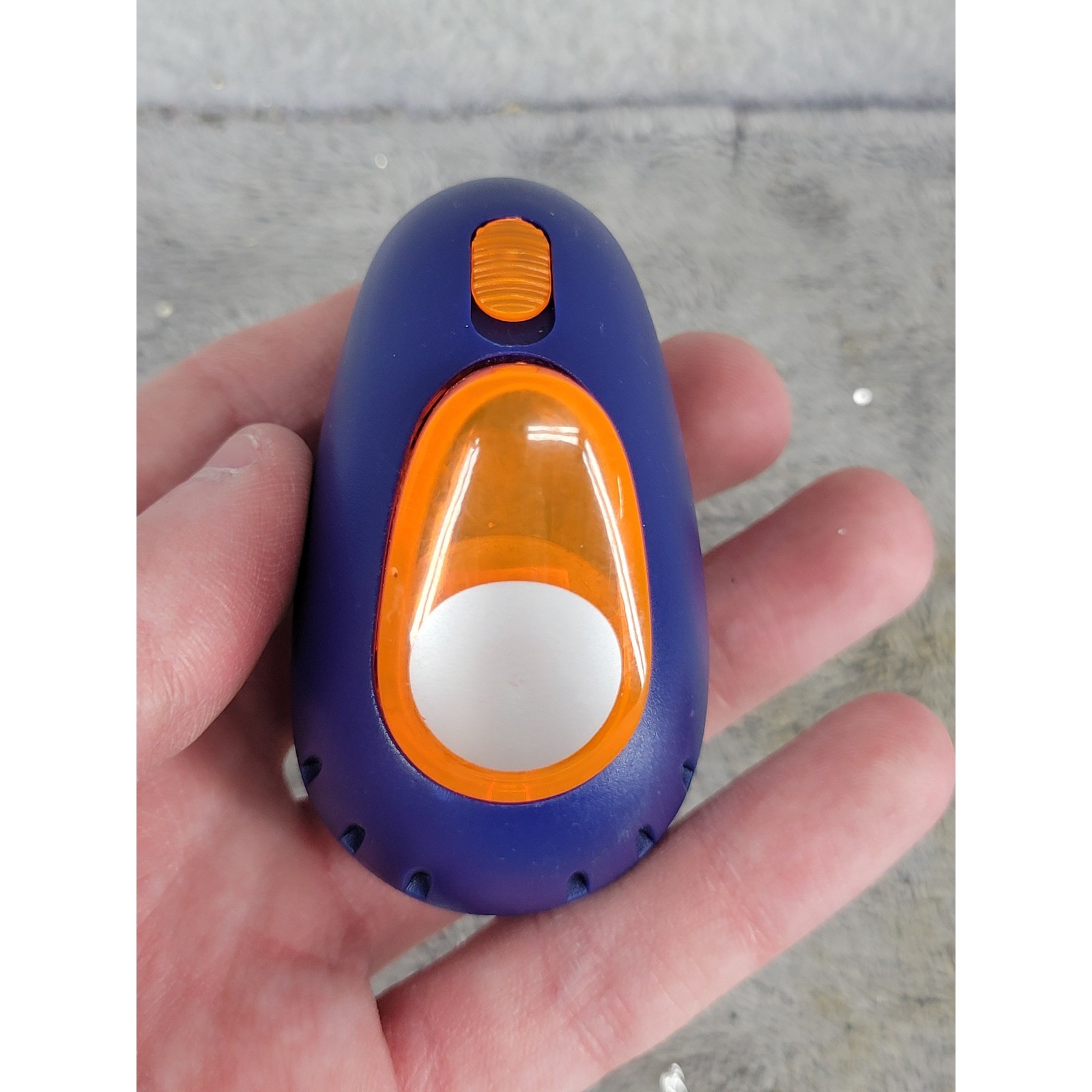 Fiskars Circle Hole Punch Orange Blue Compact Crafting Scrapbooking