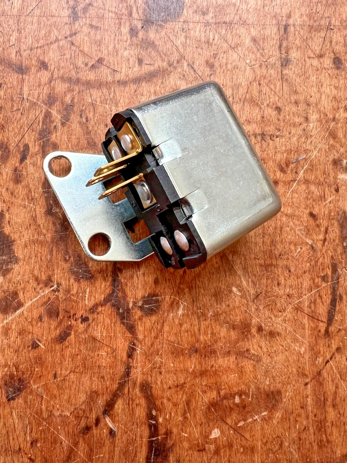 1957 CHEVY CHEVROLET HORN RELAY NEW