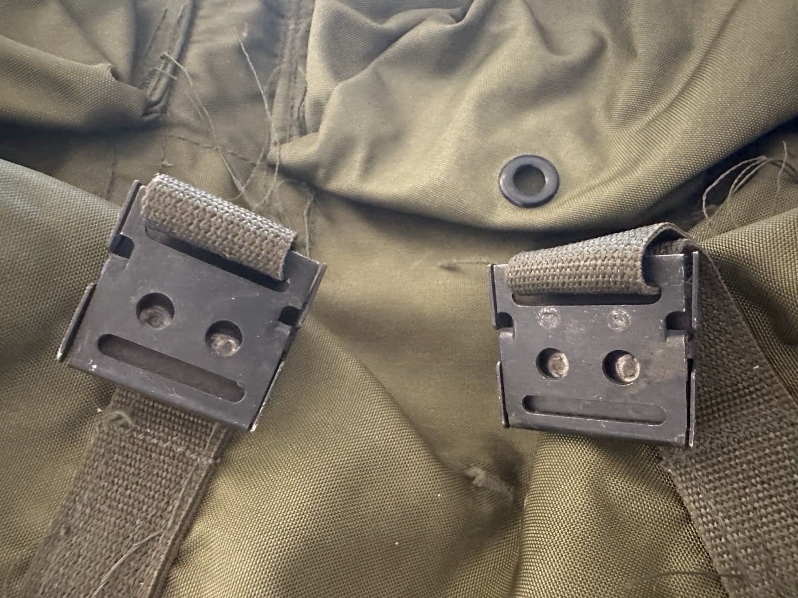 VTG 1977 Combat Field Pack Olive Drab Nylon Backpack Medium No Frame/ Straps