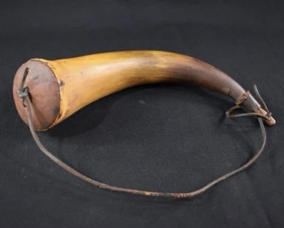 Antique 1800’s American Powder Horn w/ Wood Plug & Stopper ~ 11” Frontier Era