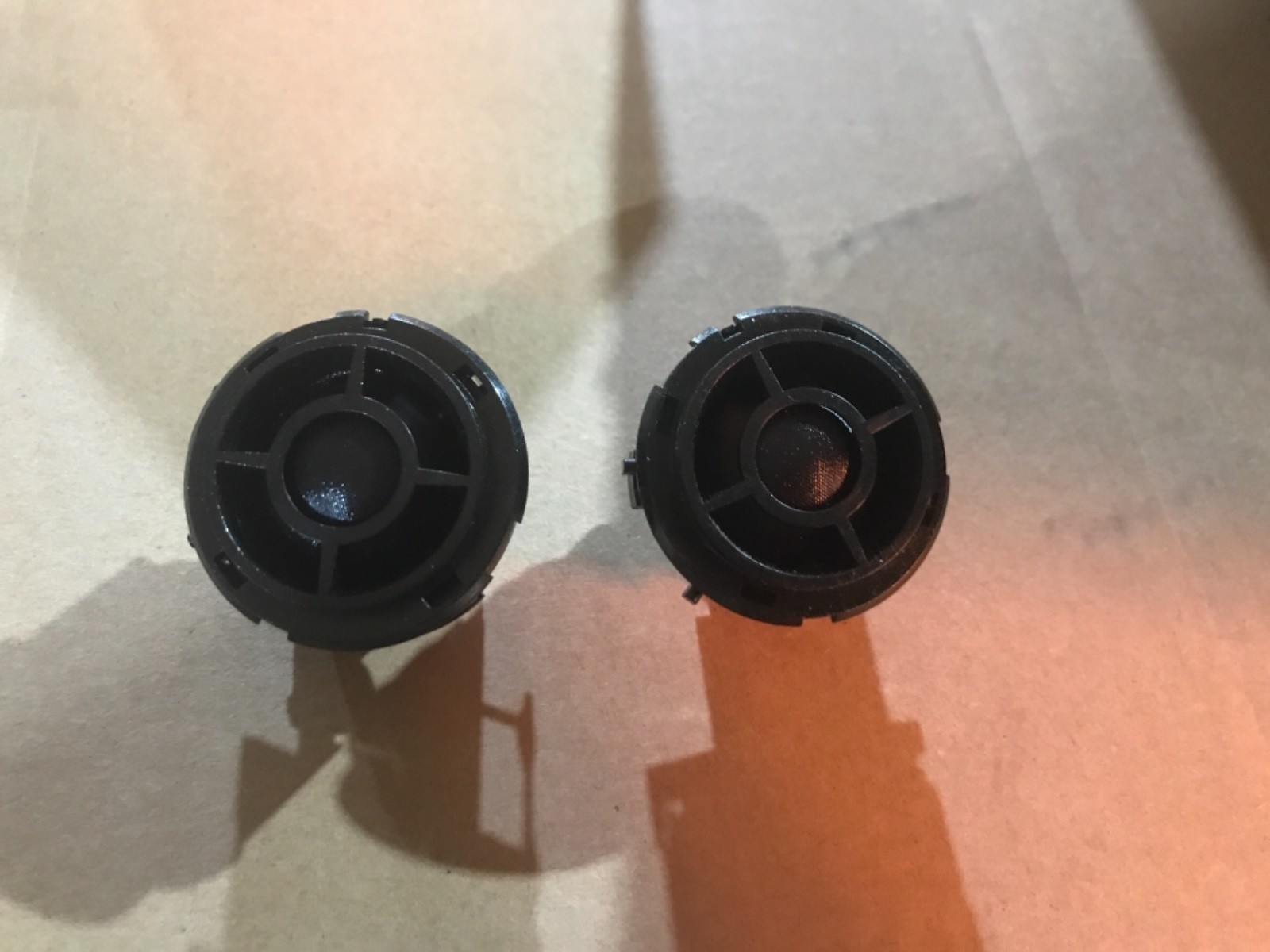 2  OEM EXPLORER FIESTA 2011-2016 FRONT  INTERIOR DOOR HANDLE TWEETER SPEAKER