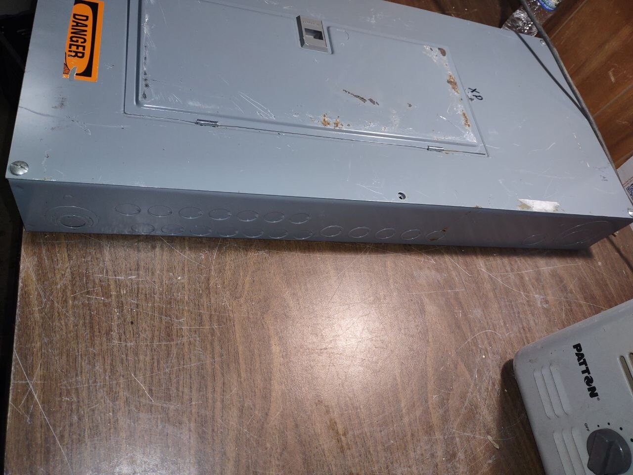 Square D Panel With Breakers
