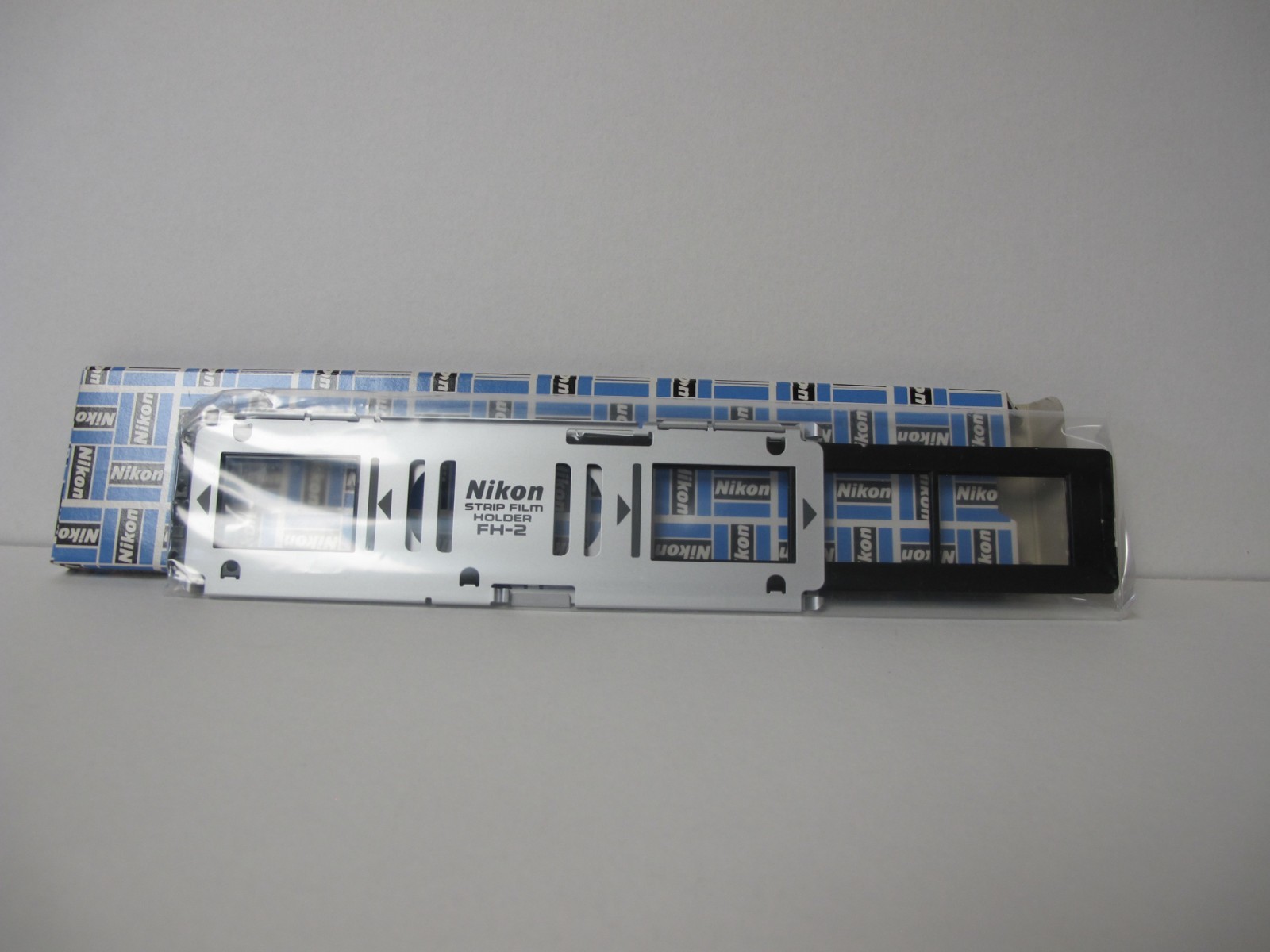 NIKON FH-2 Film Strip Holder (for 35mm film) With Original Box FH2 NEW, from USA
