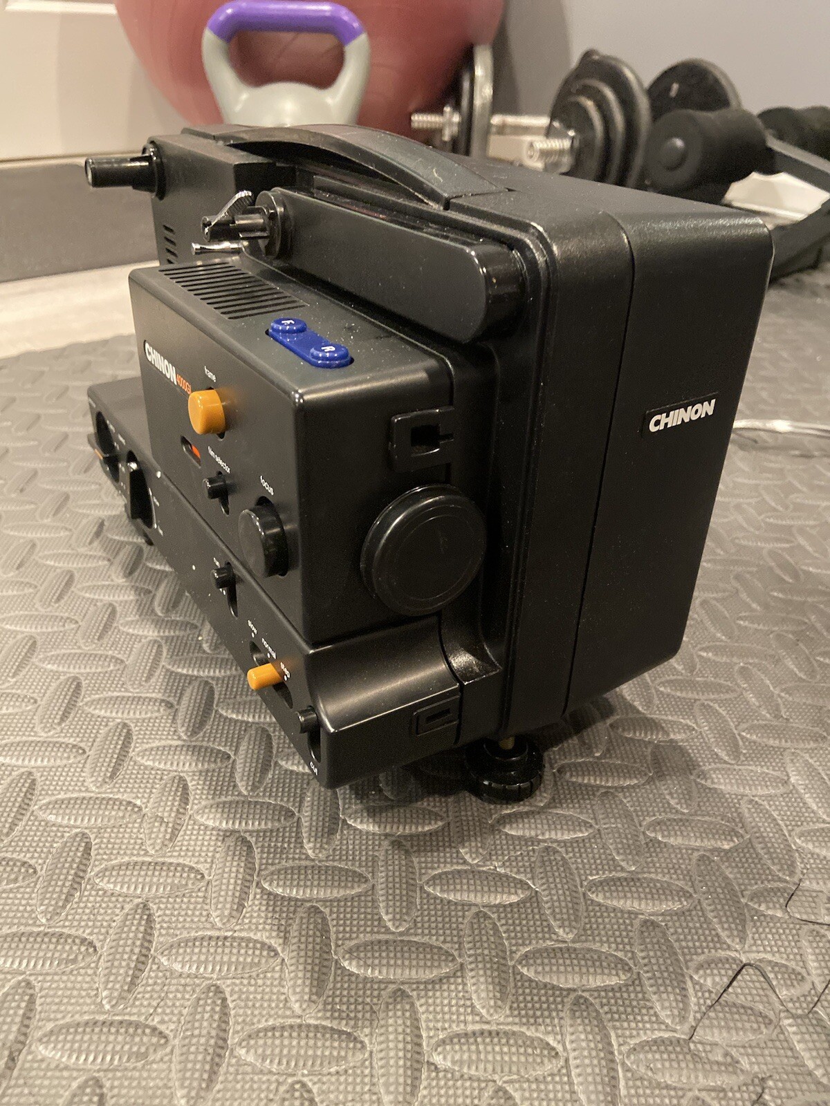 Chinon 4000GL Film Projector