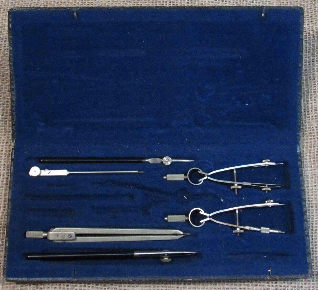 Swiss Kern AARAV Draft Tool Set Draw case Pin Clasp C18G