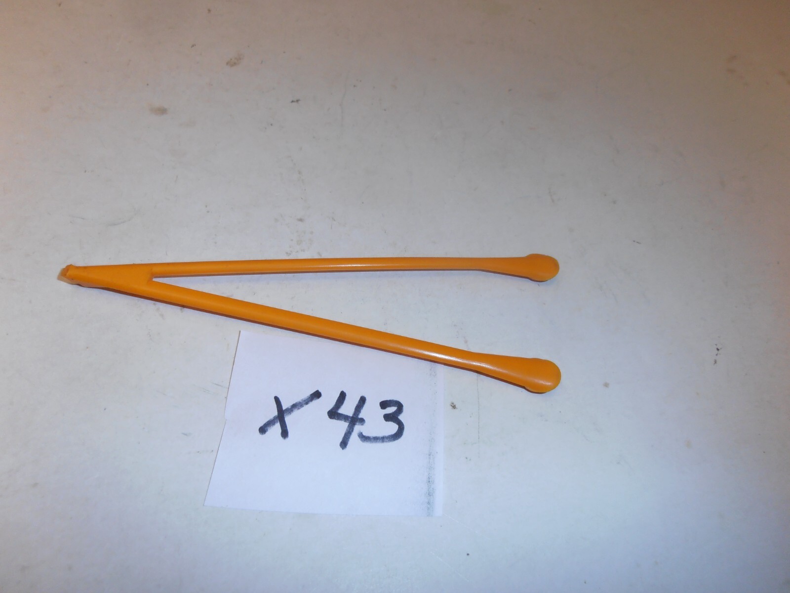 Tri-Pacer Wing Support