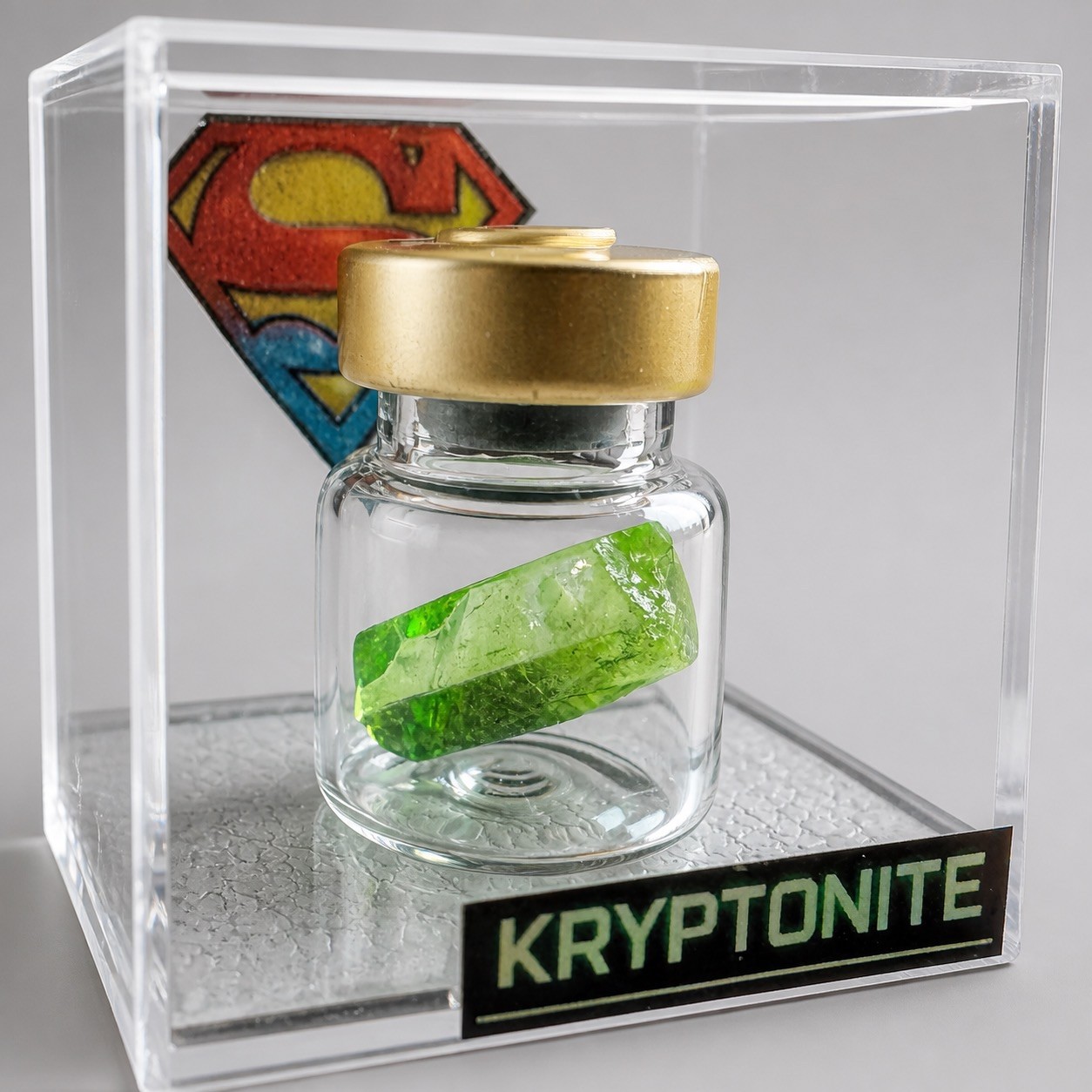 Kryptonite Prop 5ml Glass  Vial in Clear Decorative Cube