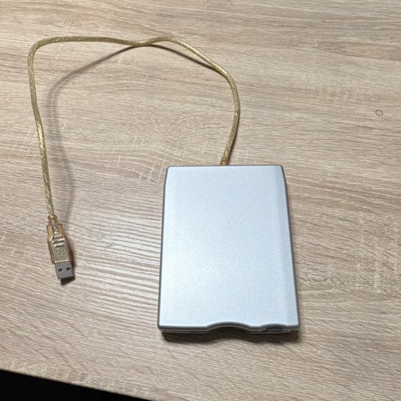 Mitsumi D353FUE USB-Powered External 3.5in Floppy Disk Drive Silver PC
