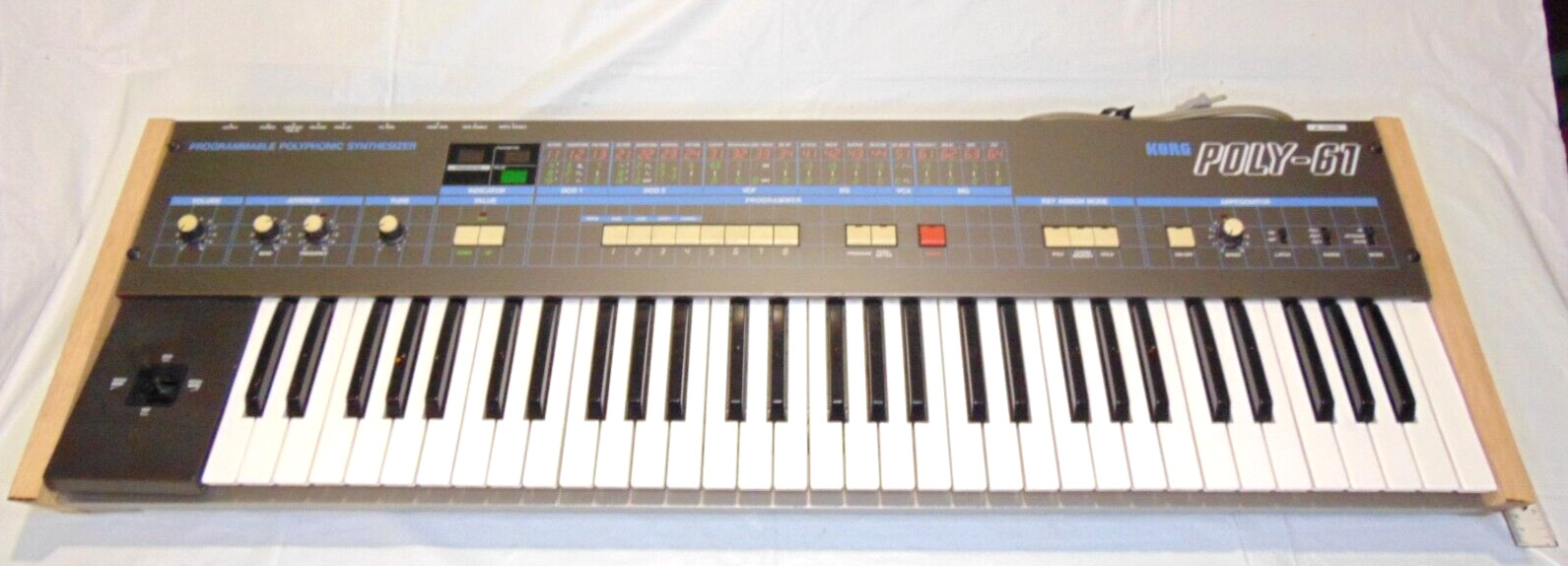 Working KORG POLY-61 Vintage 1980's Synthesizer Keyboard