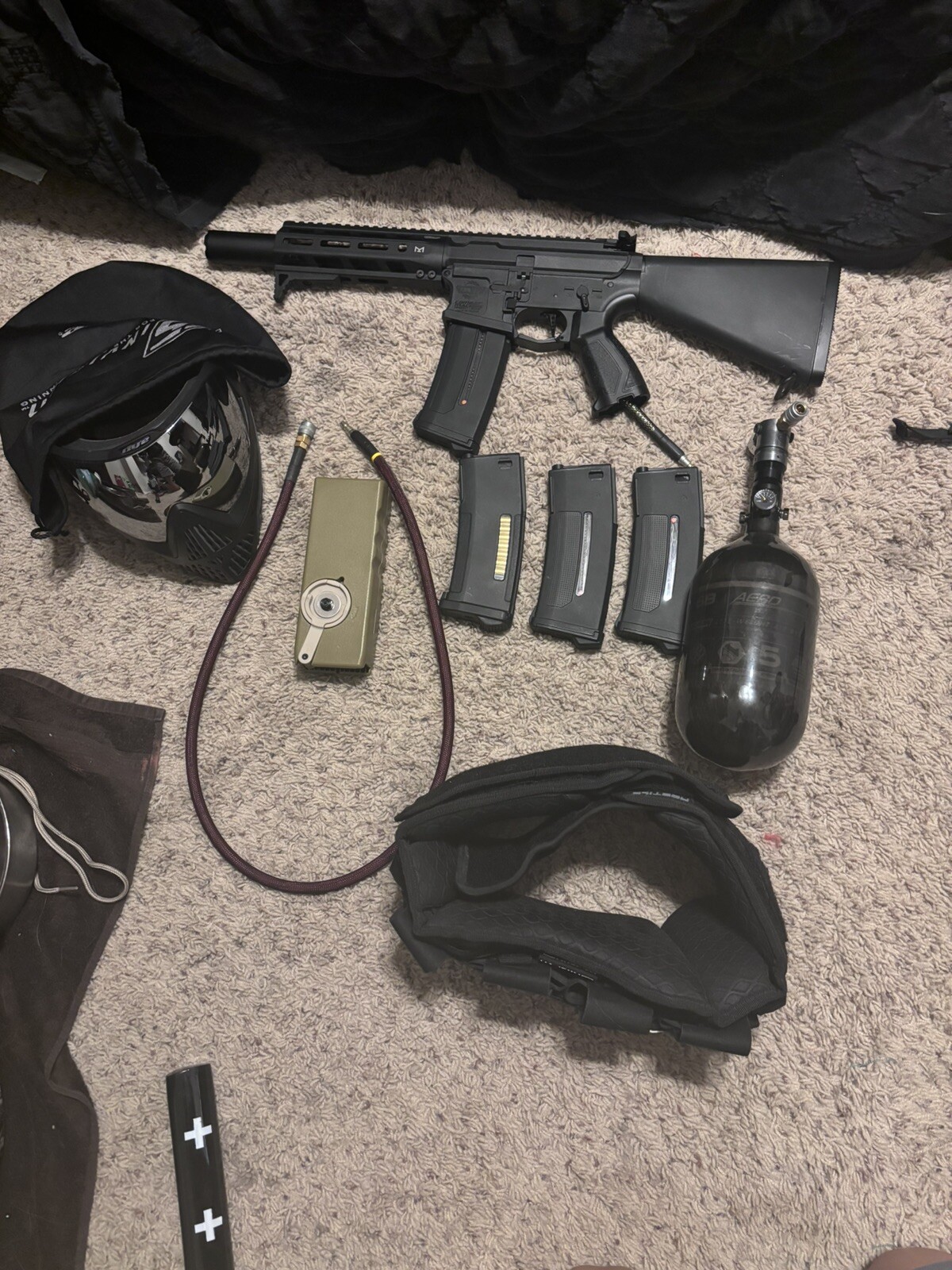 Replica Airsoft Gun And Kit