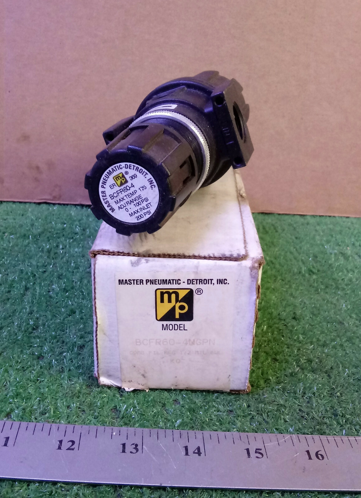 1 NEW MASTER PNEUMATIC BCFR60-4NGPN COMBO FILTER/REGULATOR NIB *** MAKE OFFER***