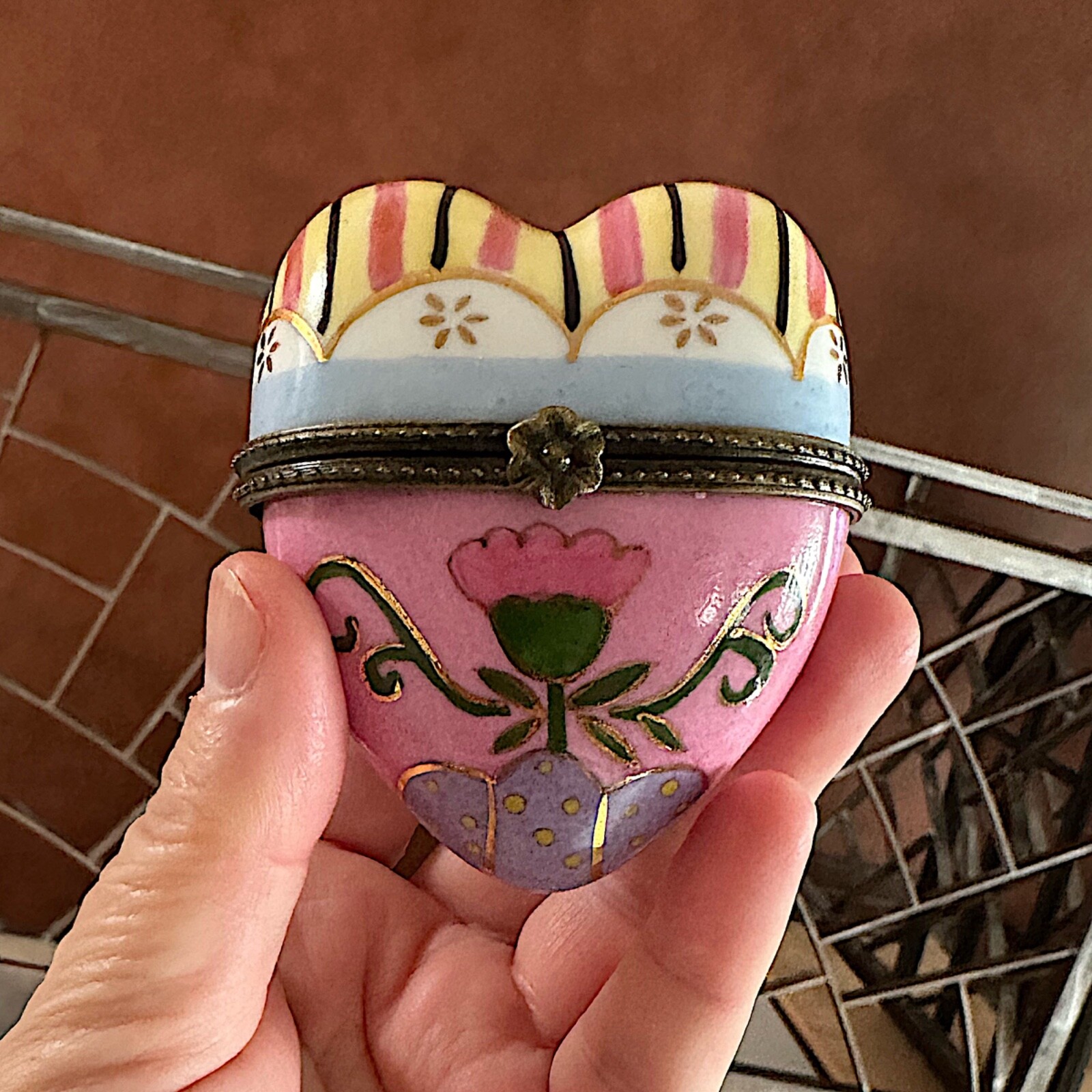 Multicolor ceramic heart-shaped hinged trinket box 3”x 2.5”